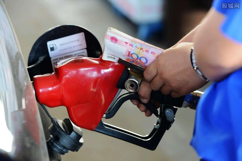 为何近期中国油价狂涨：油价上涨原因曝光
